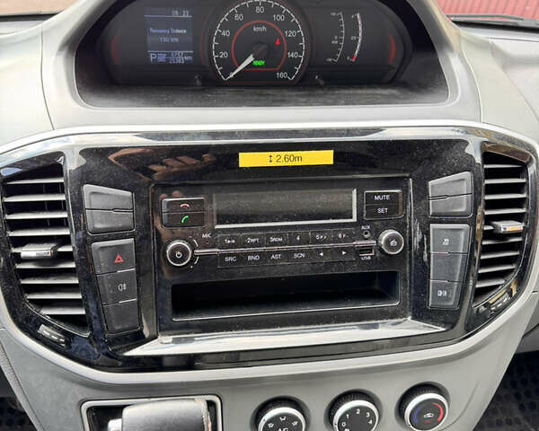 Желтый Maxus EV80, объемом двигателя 0 л и пробегом 26 тыс. км за 17997 $, фото 9 на Automoto.ua