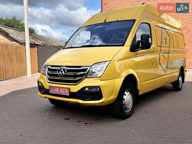 Желтый Maxus EV80, объемом двигателя 0 л и пробегом 26 тыс. км за 17997 $, фото 7 на Automoto.ua