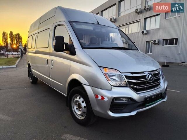 Сірий Maxus EV80, об'ємом двигуна 0 л та пробігом 49 тис. км за 19999 $, фото 7 на Automoto.ua