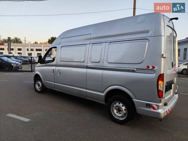 Сірий Maxus EV80, об'ємом двигуна 0 л та пробігом 49 тис. км за 19999 $, фото 1 на Automoto.ua