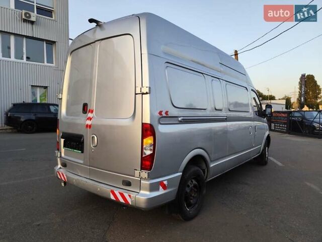 Сірий Maxus EV80, об'ємом двигуна 0 л та пробігом 49 тис. км за 19999 $, фото 5 на Automoto.ua