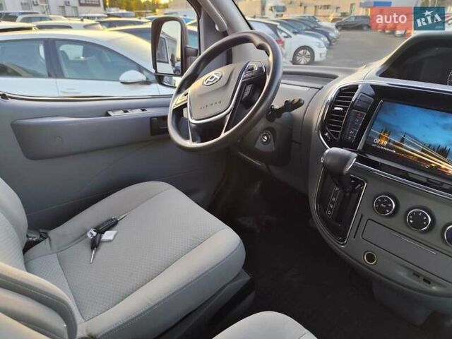Сірий Maxus EV80, об'ємом двигуна 0 л та пробігом 49 тис. км за 19999 $, фото 43 на Automoto.ua