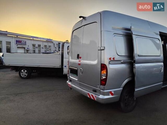 Сірий Maxus EV80, об'ємом двигуна 0 л та пробігом 49 тис. км за 19999 $, фото 12 на Automoto.ua