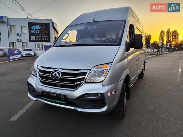 Сірий Maxus EV80, об'ємом двигуна 0 л та пробігом 49 тис. км за 19999 $, фото 10 на Automoto.ua