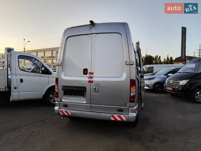 Сірий Maxus EV80, об'ємом двигуна 0 л та пробігом 49 тис. км за 19999 $, фото 15 на Automoto.ua
