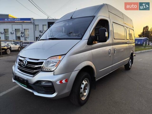 Сірий Maxus EV80, об'ємом двигуна 0 л та пробігом 49 тис. км за 19999 $, фото 9 на Automoto.ua