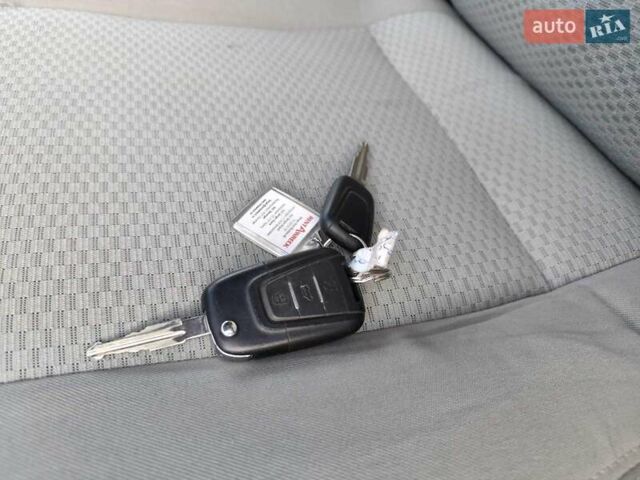 Сірий Maxus EV80, об'ємом двигуна 0 л та пробігом 49 тис. км за 19999 $, фото 34 на Automoto.ua