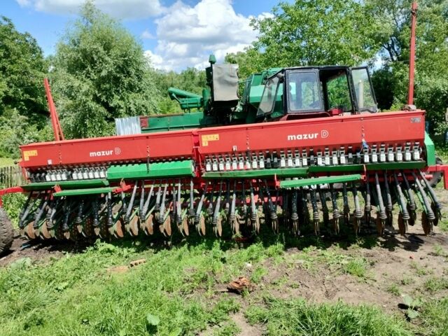 Красный Mazur D6, объемом двигателя 0 л и пробегом 0 тыс. км за 7000 $, фото 3 на Automoto.ua