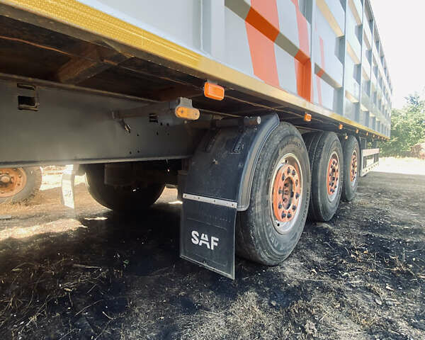 Merker M 300 2006 в Березанке на Automoto.ua Merker M 300, объемом двигателя 0 л и пробегом 0 тыс. км за 15500 $, фото 9 на Automoto.ua