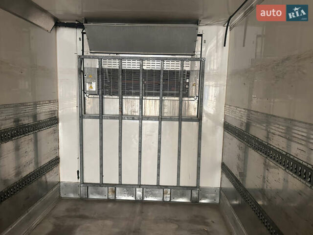 Сірий Merker M 300, об'ємом двигуна 0 л та пробігом 100 тис. км за 22800 $, фото 16 на Automoto.ua