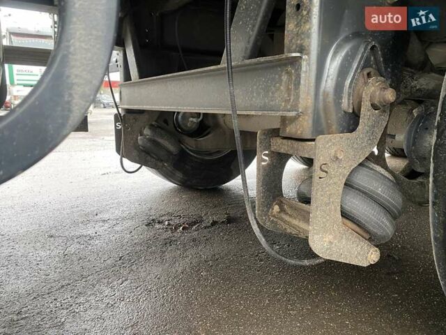 Серый Merker M 300, объемом двигателя 0 л и пробегом 489 тыс. км за 17800 $, фото 11 на Automoto.ua