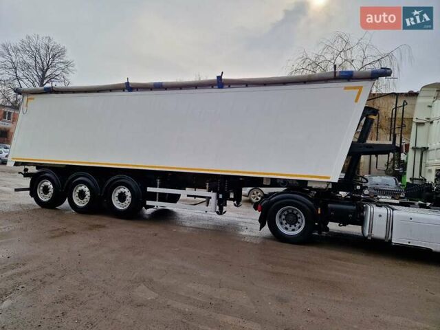 Черный Metal Fach NOVA, объемом двигателя 0 л и пробегом 317 тыс. км за 24500 $, фото 5 на Automoto.ua