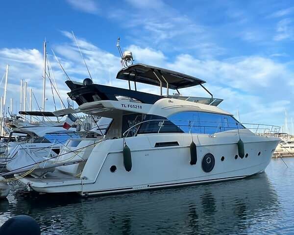 Белый Monte Carlo MC6, объемом двигателя 6 л и пробегом 1 тыс. км за 993166 $, фото 2 на Automoto.ua