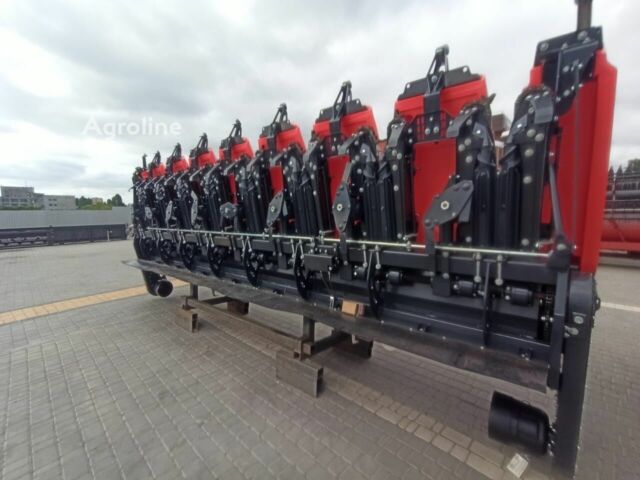 Зелений Moresil Другая, об'ємом двигуна 4.25 л та пробігом 0 тис. км за 63776 $, фото 7 на Automoto.ua