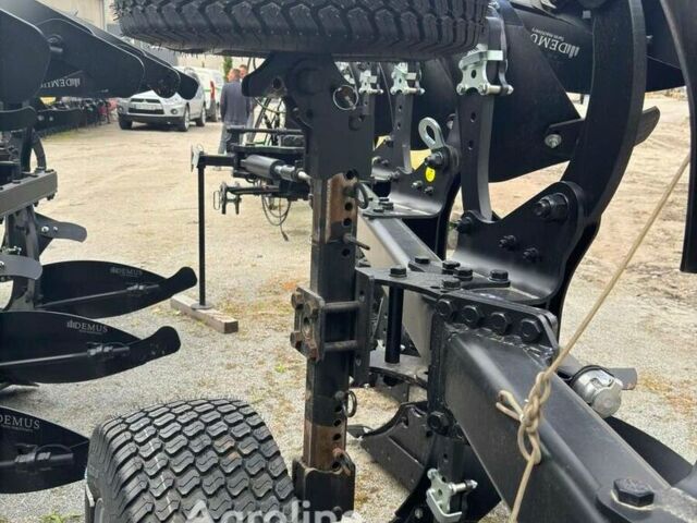 Черный Moro Aratri Другая, объемом двигателя 0 л и пробегом 0 тыс. км за 36095 $, фото 29 на Automoto.ua