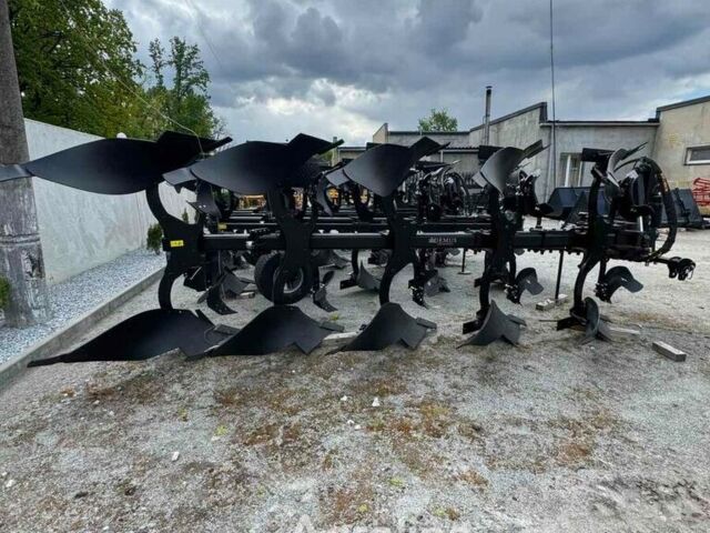 Черный Moro Aratri Другая, объемом двигателя 0 л и пробегом 0 тыс. км за 36095 $, фото 27 на Automoto.ua