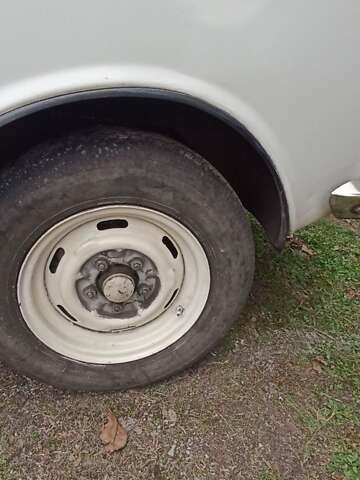 Білий Москвич/АЗЛК 2140, об'ємом двигуна 1.5 л та пробігом 50 тис. км за 1000 $, фото 24 на Automoto.ua