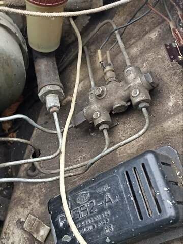 Білий Москвич/АЗЛК 2140, об'ємом двигуна 1.5 л та пробігом 50 тис. км за 1000 $, фото 6 на Automoto.ua