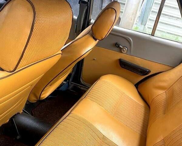 Белый Москвич/АЗЛК 2140, объемом двигателя 1.5 л и пробегом 280 тыс. км за 700 $, фото 6 на Automoto.ua