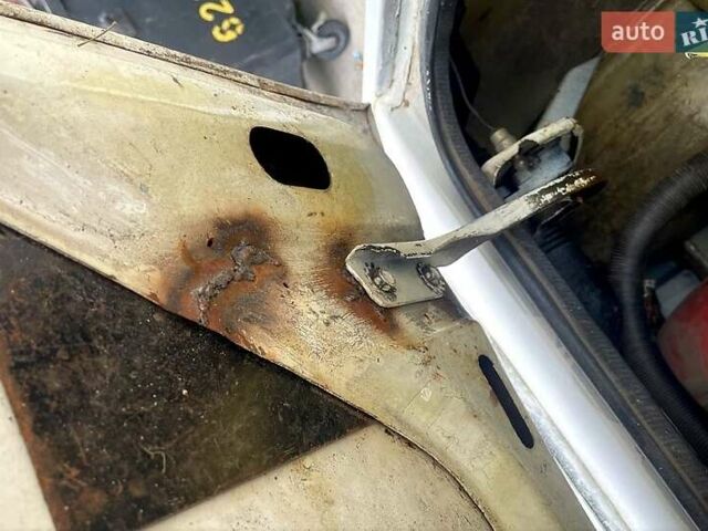 Белый Москвич/АЗЛК 2140, объемом двигателя 1.5 л и пробегом 280 тыс. км за 700 $, фото 1 на Automoto.ua