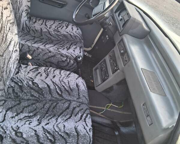 Бежевий Москвич/АЗЛК 2140, об'ємом двигуна 1.5 л та пробігом 137 тис. км за 726 $, фото 4 на Automoto.ua