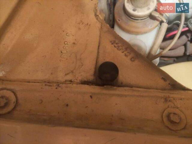Бежевый Москвич/АЗЛК 2140, объемом двигателя 1.5 л и пробегом 115 тыс. км за 800 $, фото 3 на Automoto.ua