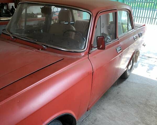 Красный Москвич/АЗЛК 2140, объемом двигателя 1.5 л и пробегом 999 тыс. км за 500 $, фото 1 на Automoto.ua
