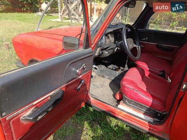 Москвич/АЗЛК 2140 1983 в Лозовой на Automoto.ua Красный Москвич/АЗЛК 2140, объемом двигателя 1.6 л и пробегом 50 тыс. км за 550 $, фото 1 на Automoto.ua