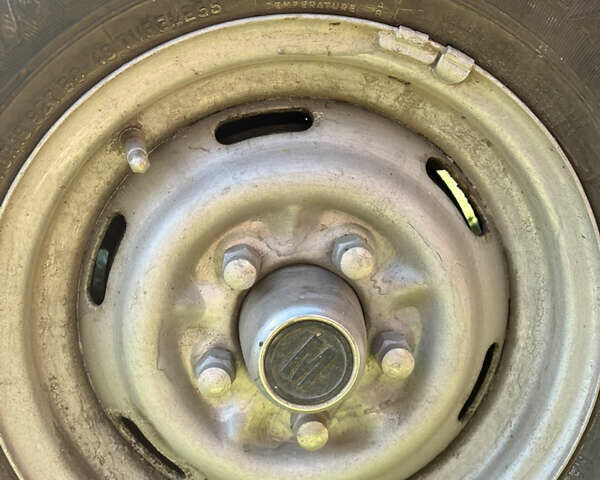 Червоний Москвич/АЗЛК 2140, об'ємом двигуна 1.5 л та пробігом 239 тис. км за 800 $, фото 8 на Automoto.ua