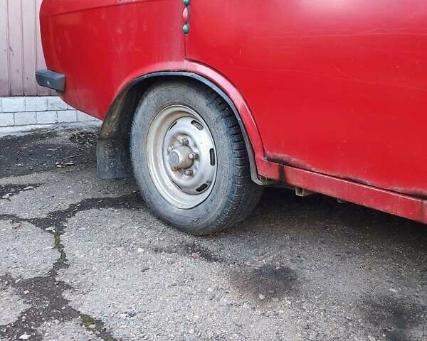 Красный Москвич/АЗЛК 2140, объемом двигателя 1.5 л и пробегом 517 тыс. км за 650 $, фото 4 на Automoto.ua