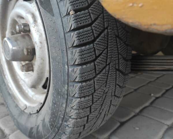 Жовтий Москвич/АЗЛК 2140, об'ємом двигуна 1.5 л та пробігом 76 тис. км за 590 $, фото 4 на Automoto.ua