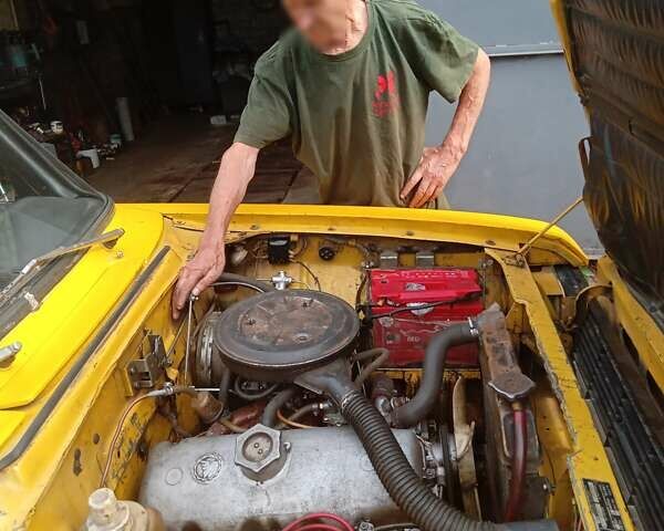 Желтый Москвич/АЗЛК 2140, объемом двигателя 1.5 л и пробегом 38 тыс. км за 478 $, фото 5 на Automoto.ua