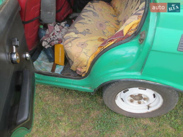 Зелений Москвич/АЗЛК 2140, об'ємом двигуна 1.48 л та пробігом 111 тис. км за 695 $, фото 6 на Automoto.ua