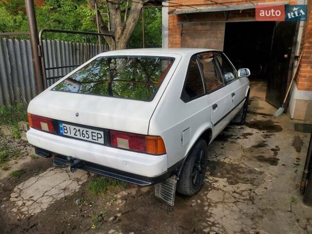 Белый Москвич/АЗЛК 2141, объемом двигателя 1.57 л и пробегом 175 тыс. км за 1500 $, фото 5 на Automoto.ua
