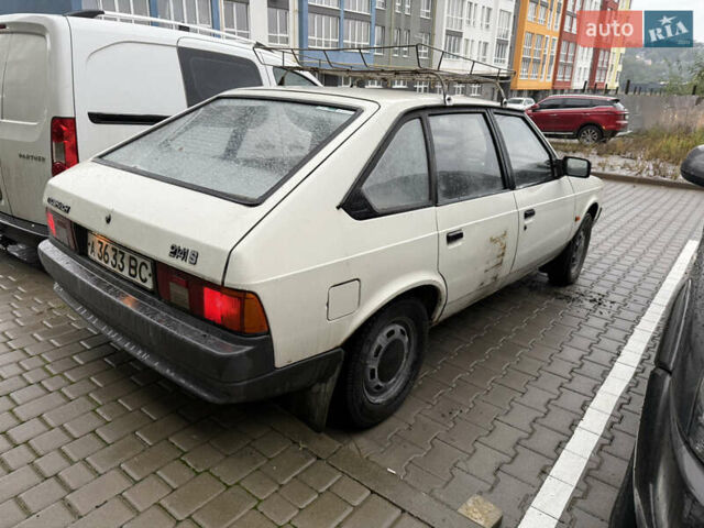 Белый Москвич/АЗЛК 2141, объемом двигателя 1.7 л и пробегом 39 тыс. км за 1073 $, фото 3 на Automoto.ua