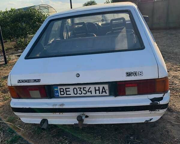 Белый Москвич/АЗЛК 2141, объемом двигателя 1.48 л и пробегом 140 тыс. км за 600 $, фото 6 на Automoto.ua