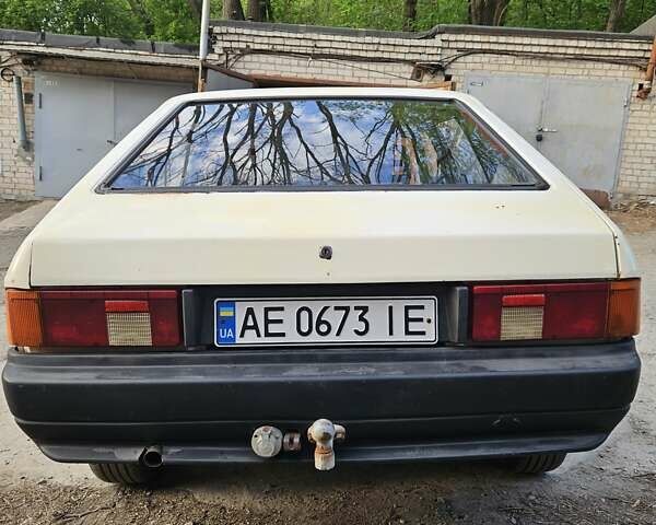 Білий Москвич/АЗЛК 2141, об'ємом двигуна 1.7 л та пробігом 160 тис. км за 700 $, фото 6 на Automoto.ua