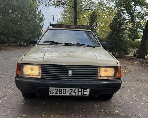 Бежевый Москвич/АЗЛК 2141, объемом двигателя 1.5 л и пробегом 192 тыс. км за 799 $, фото 9 на Automoto.ua