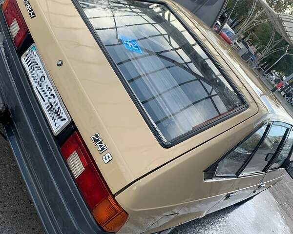 Бежевый Москвич/АЗЛК 2141, объемом двигателя 1.5 л и пробегом 42 тыс. км за 2000 $, фото 4 на Automoto.ua