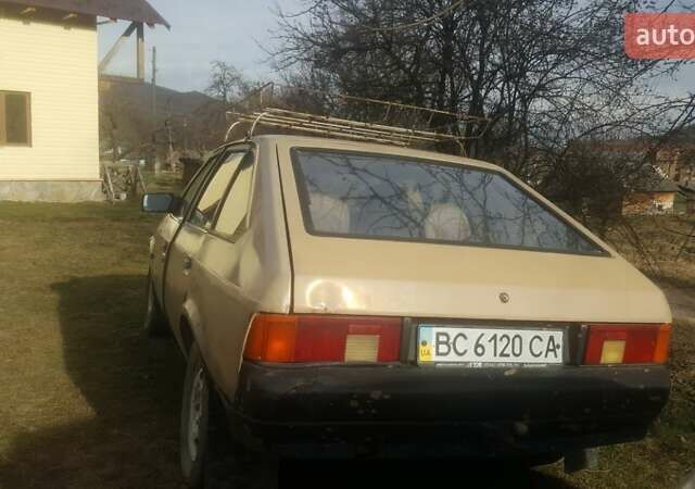 Бежевый Москвич/АЗЛК 2141, объемом двигателя 1.6 л и пробегом 115 тыс. км за 600 $, фото 2 на Automoto.ua