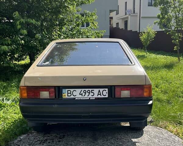 Бежевый Москвич/АЗЛК 2141, объемом двигателя 1.5 л и пробегом 100 тыс. км за 1200 $, фото 3 на Automoto.ua