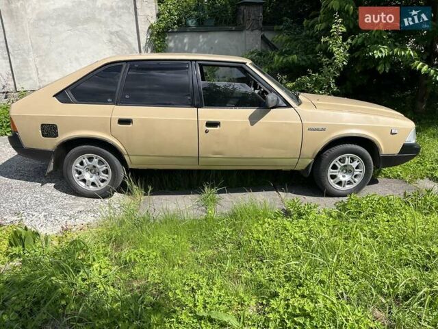 Бежевый Москвич/АЗЛК 2141, объемом двигателя 1.5 л и пробегом 100 тыс. км за 1200 $, фото 1 на Automoto.ua