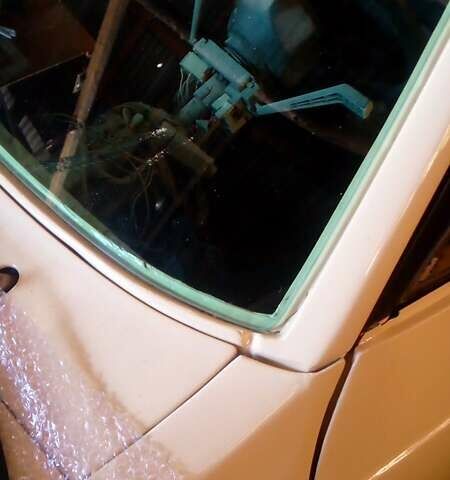 Бежевый Москвич/АЗЛК 2141, объемом двигателя 1.5 л и пробегом 255 тыс. км за 1600 $, фото 2 на Automoto.ua