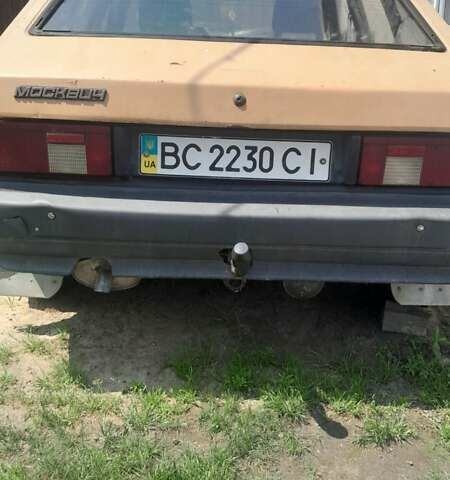 Бежевый Москвич/АЗЛК 2141, объемом двигателя 0 л и пробегом 200 тыс. км за 500 $, фото 2 на Automoto.ua