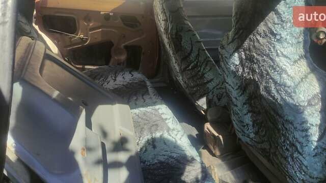 Коричневый Москвич/АЗЛК 2141, объемом двигателя 1.6 л и пробегом 127 тыс. км за 191 $, фото 6 на Automoto.ua