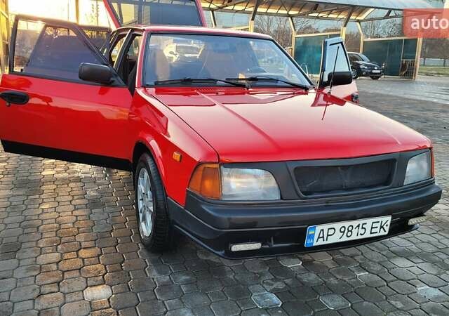 Красный Москвич/АЗЛК 2141, объемом двигателя 1.48 л и пробегом 178 тыс. км за 2500 $, фото 1 на Automoto.ua