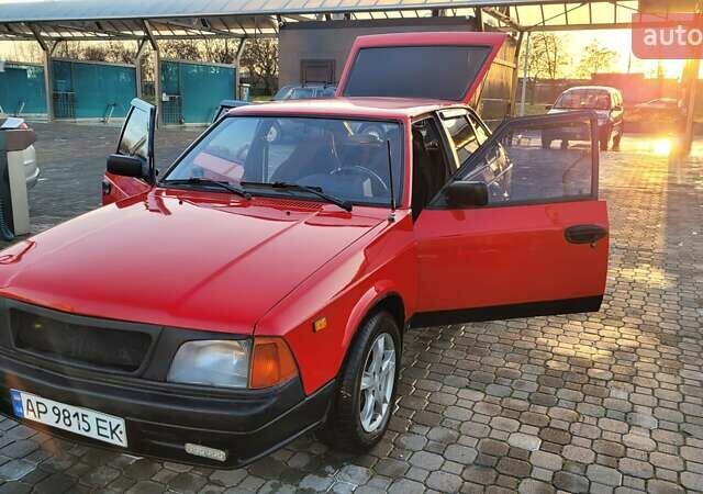 Красный Москвич/АЗЛК 2141, объемом двигателя 1.48 л и пробегом 178 тыс. км за 2500 $, фото 5 на Automoto.ua