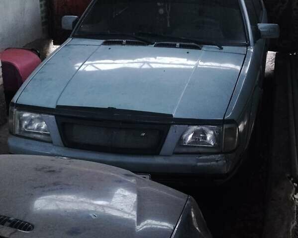 Сірий Москвич/АЗЛК 2141, об'ємом двигуна 1.8 л та пробігом 170 тис. км за 800 $, фото 1 на Automoto.ua