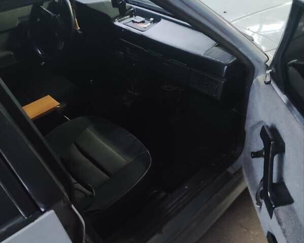 Сірий Москвич/АЗЛК 2141, об'ємом двигуна 1.8 л та пробігом 170 тис. км за 800 $, фото 4 на Automoto.ua