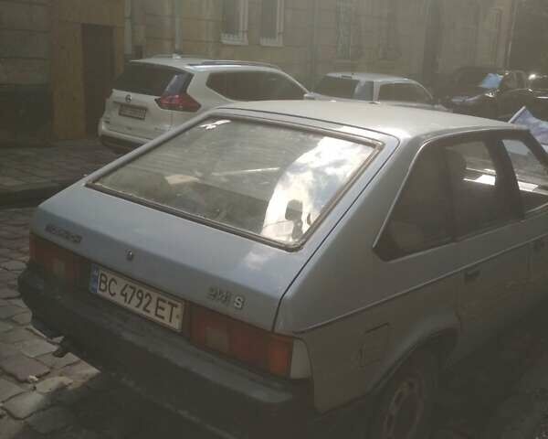 Серый Москвич/АЗЛК 2141, объемом двигателя 1.7 л и пробегом 250 тыс. км за 900 $, фото 9 на Automoto.ua